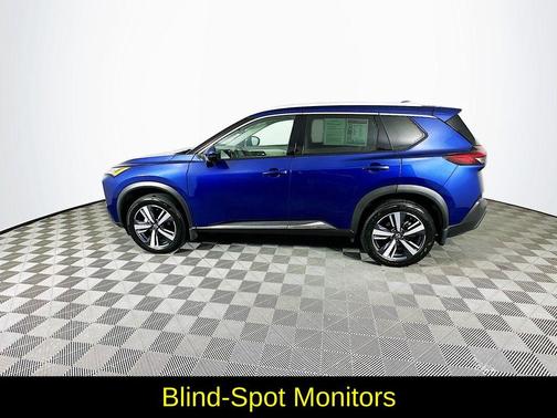 2022 Nissan Rogue SL