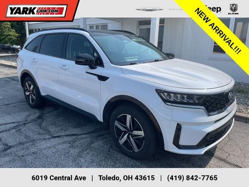 2021 Kia Sorento S