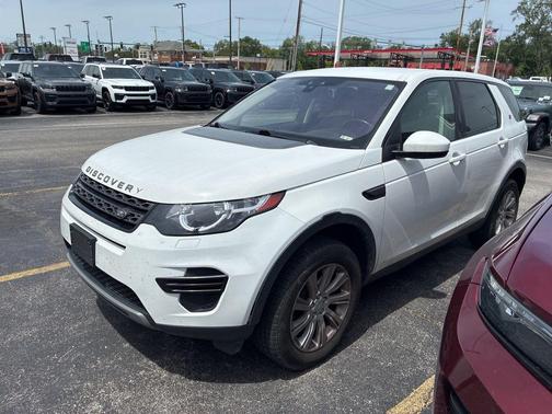 Fuji White 2019 Land Rover Discovery Sport SE
