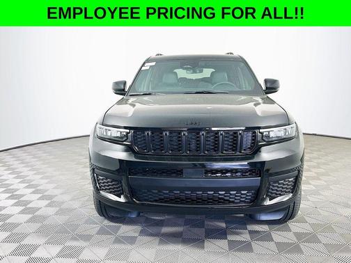 2025 Jeep Grand Cherokee L Laredo