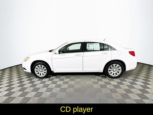 2014 Chrysler 200 LX