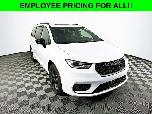 2025 Chrysler Pacifica Limited