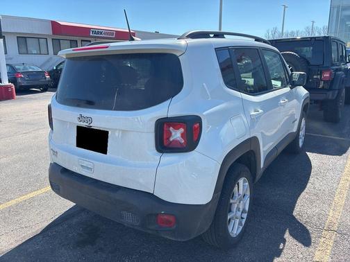 2023 Jeep Renegade Latitude