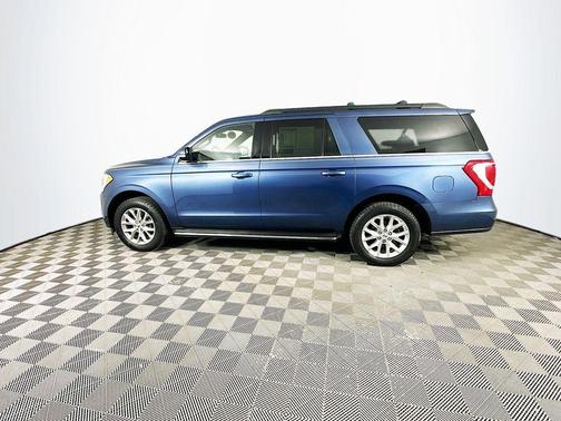 Blue 2020 Ford Expedition Max XLT