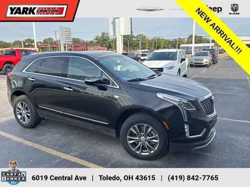 2022 Cadillac XT5 Premium Luxury