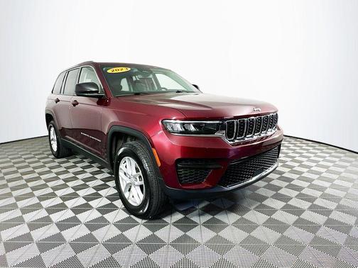 2023 Jeep Grand Cherokee Laredo