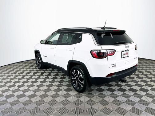 White 2022 Jeep Compass Limited