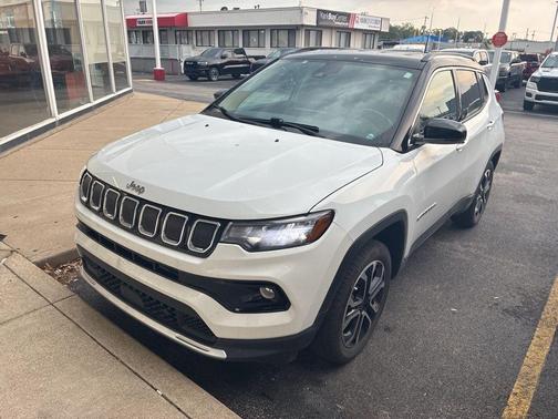 White 2022 Jeep Compass Limited