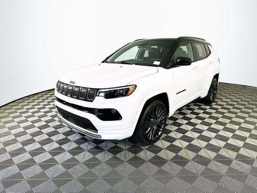 2022 Jeep Compass Altitude
