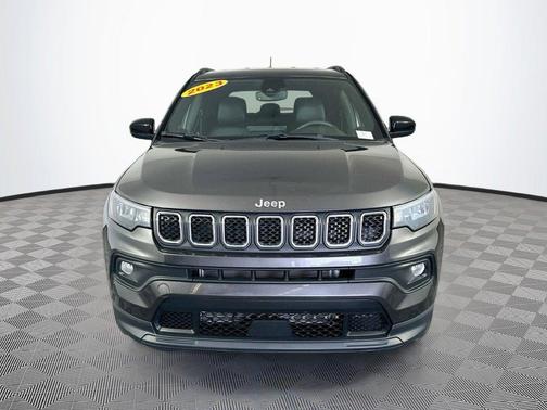 Gray 2023 Jeep Compass Latitude Lux