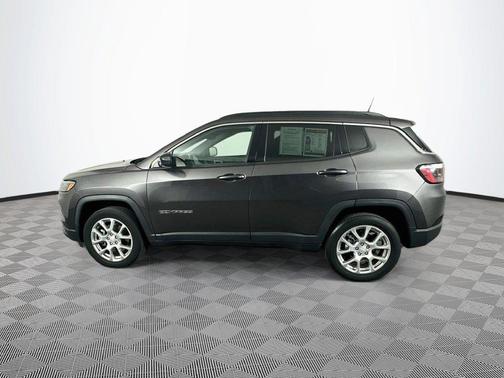 Gray 2023 Jeep Compass Latitude Lux