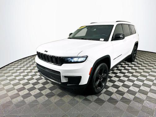 2021 Jeep Grand Cherokee L Laredo