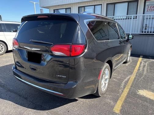 2019 Chrysler Pacifica Limited