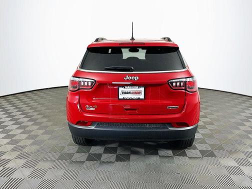 2024 Jeep Compass Latitude Lux