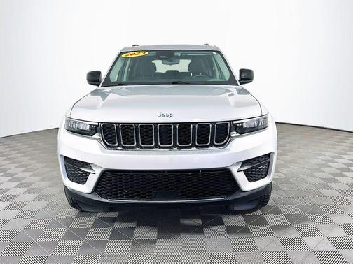 2023 Jeep Grand Cherokee Laredo X