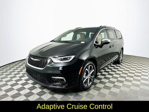 2024 Chrysler Pacifica Pinnacle