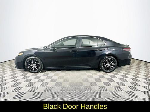 2021 Toyota Camry SE Nightshade