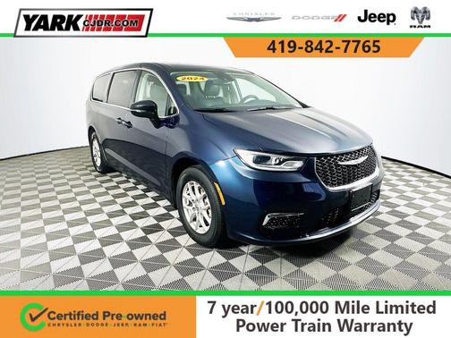 2024 Chrysler Pacifica Touring-L