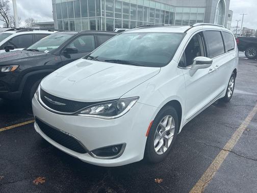 2020 Chrysler Pacifica Limited