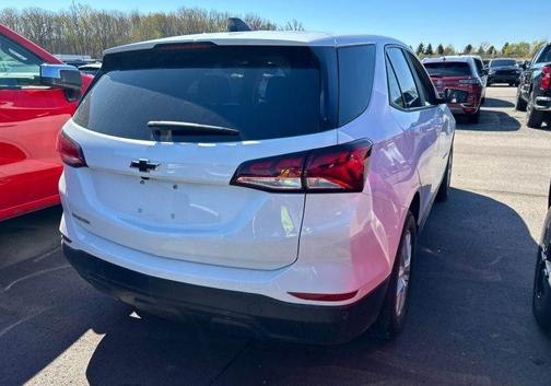 White 2024 Chevrolet Equinox LS