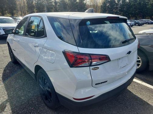 2023 Chevrolet Equinox LS