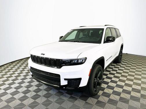 2025 Jeep Grand Cherokee L Laredo