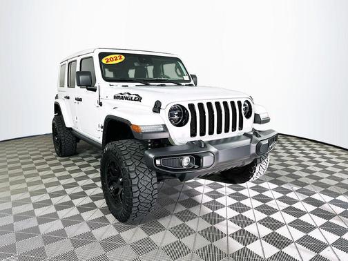 2022 Jeep Wrangler Unlimited Sahara Altitude