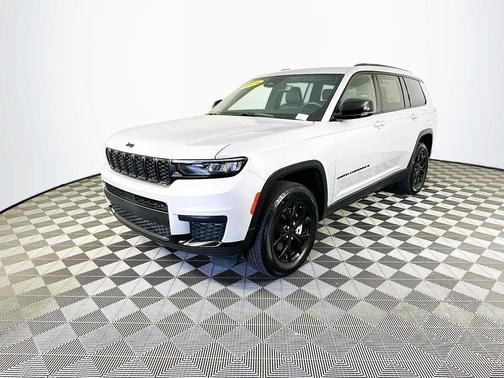 2024 Jeep Grand Cherokee L Laredo