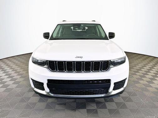 White 2023 Jeep Grand Cherokee L Laredo