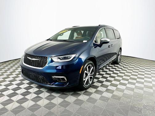 2024 Chrysler Pacifica Pinnacle