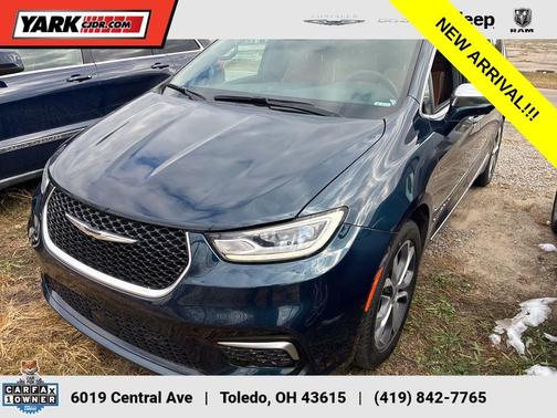 2024 Chrysler Pacifica Pinnacle