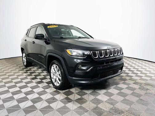 2024 Jeep Compass Latitude Lux
