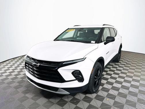 2024 Chevrolet Blazer LT