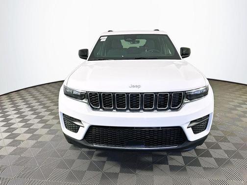 White 2026 Jeep Grand Cherokee Laredo