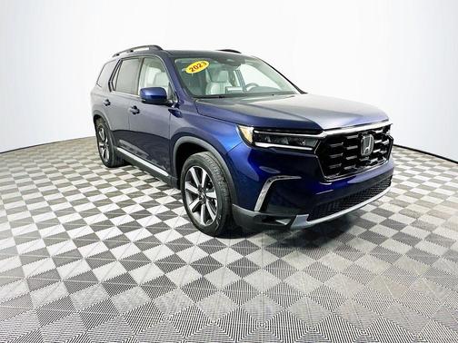 2023 Honda Pilot Touring