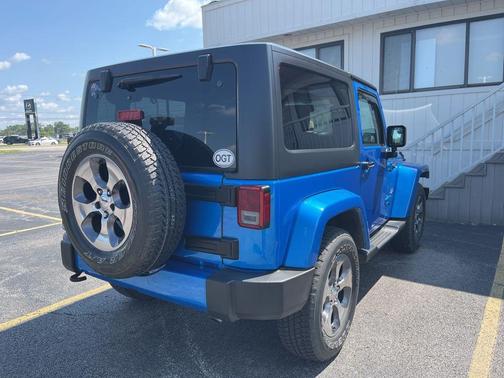 2016 Jeep Wrangler Sahara