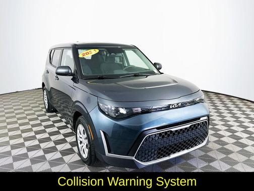 Gray 2025 Kia Soul LX