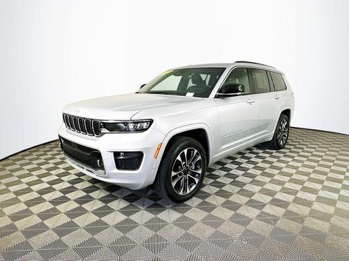 Silver 2025 Jeep Grand Cherokee L Overland