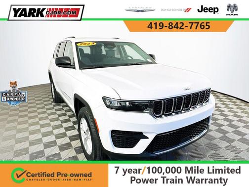 White 2023 Jeep Grand Cherokee Laredo