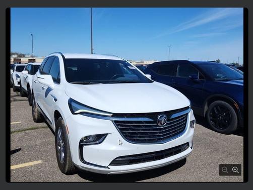 2022 Buick Enclave Essence