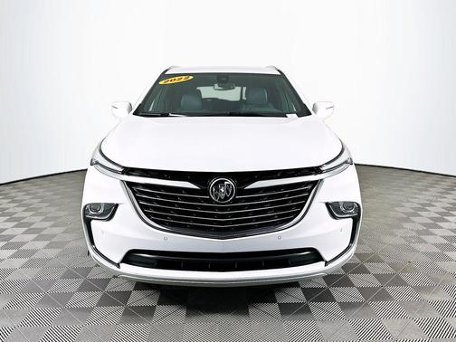 2022 Buick Enclave Essence
