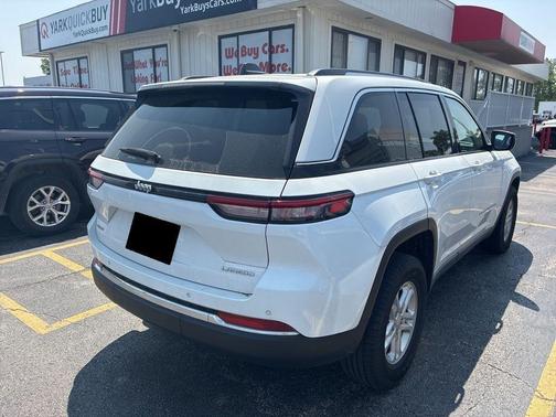 2023 Jeep Grand Cherokee Laredo