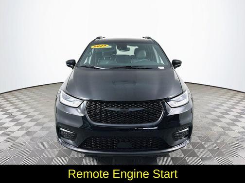 Black 2025 Chrysler Pacifica Limited