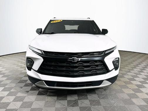 White 2024 Chevrolet Blazer LT
