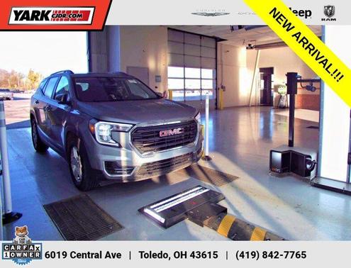 2024 GMC Terrain SLE