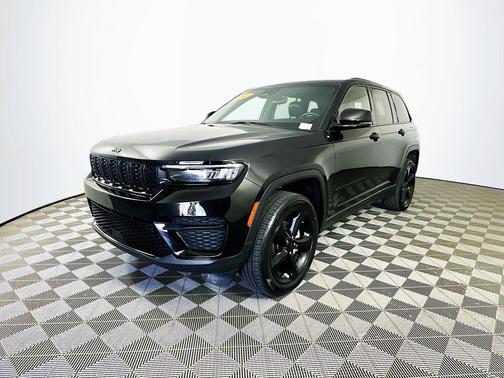 Black 2023 Jeep Grand Cherokee Altitude