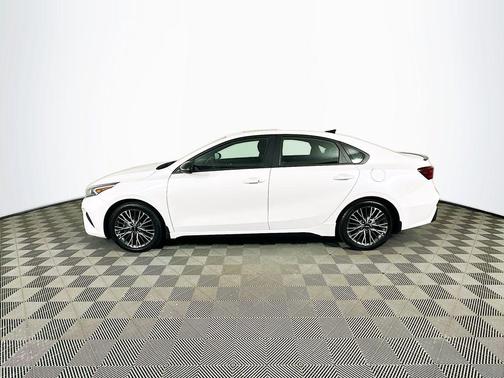 2022 Kia Forte GT-Line