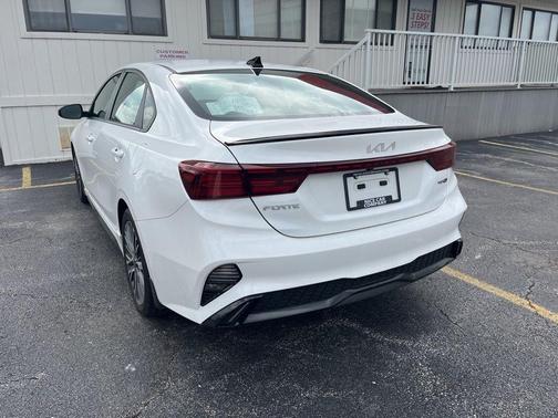 2022 Kia Forte GT-Line
