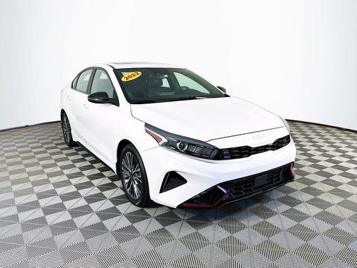 2022 Kia Forte GT-Line