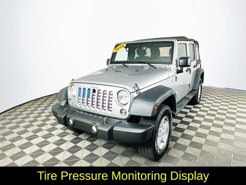 Silver 2015 Jeep Wrangler Unlimited Sport